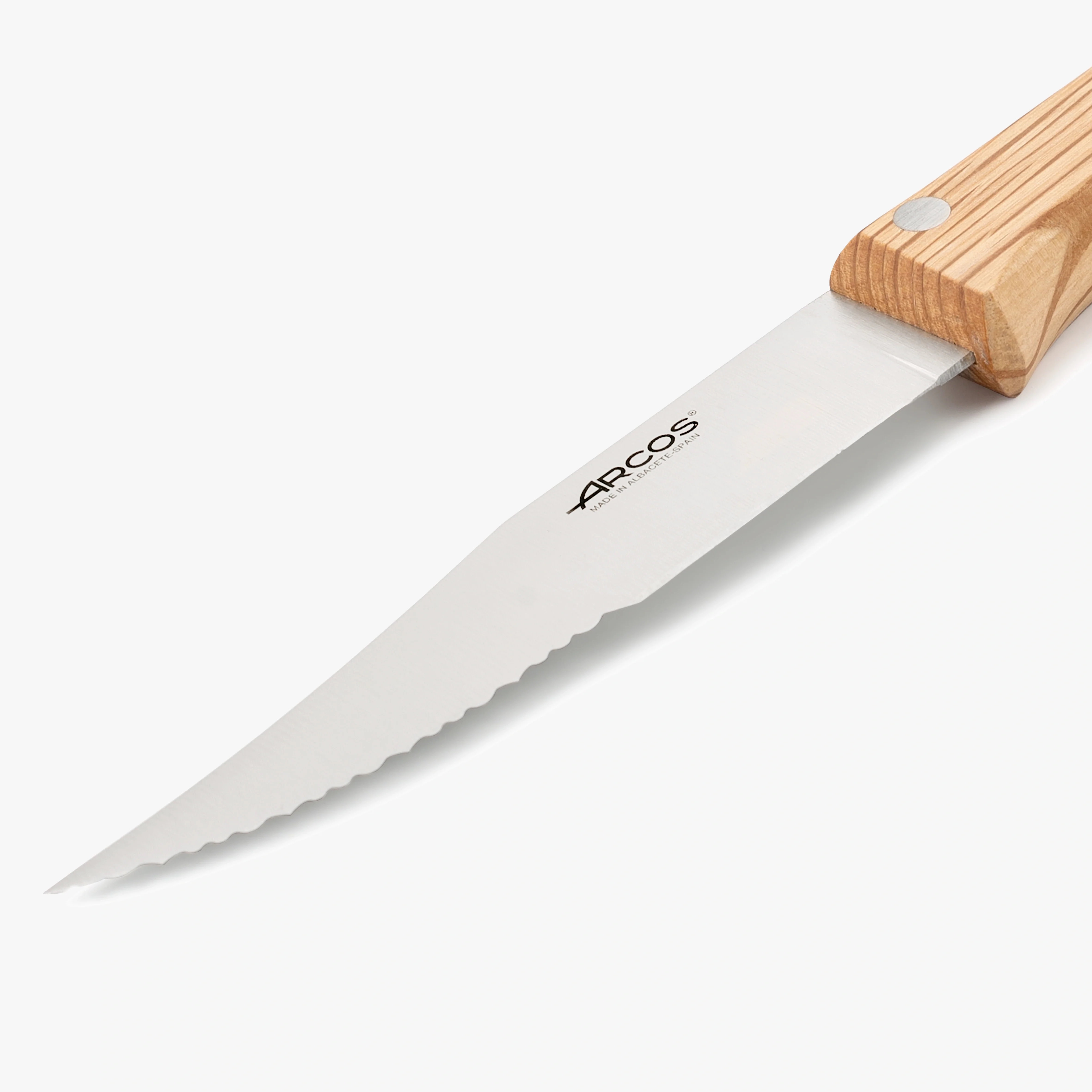 Cuchillo para churrasco de madera de encina de 125 mm - Image 3