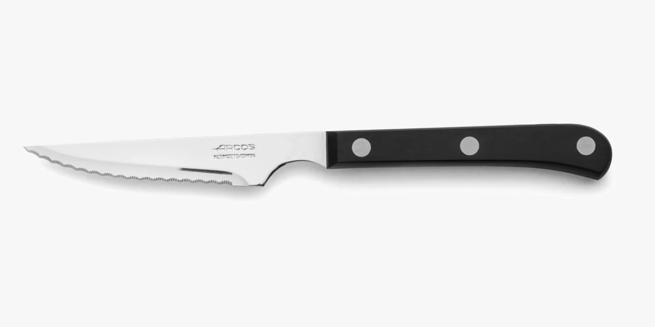 Cuchillo Chuletero Negro Con Sierra Polioximetileno 115 mm