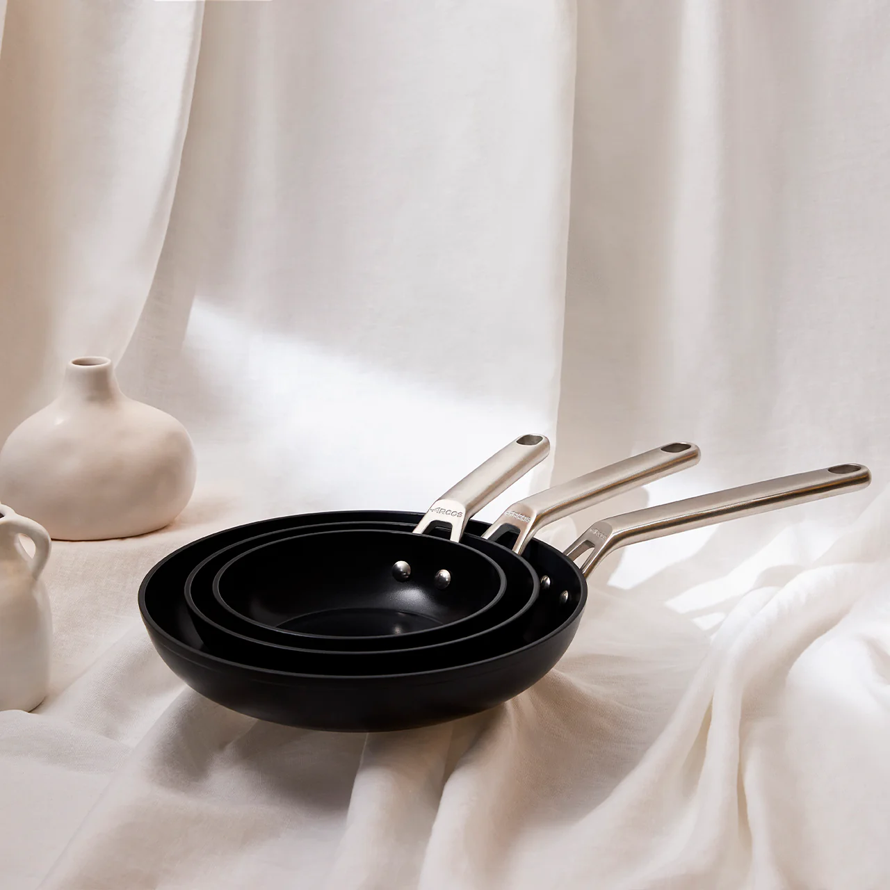 Set Sartenes Samoa Ceramic (18, 22, 28 cm) - Image 5