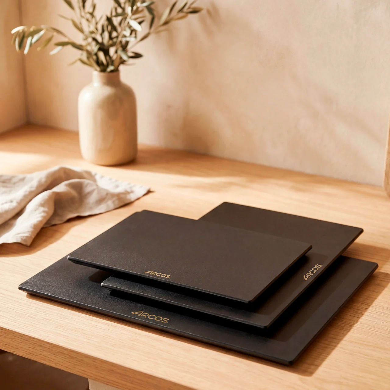 Tabla de corte negra 250x350x15 mm - Image 3